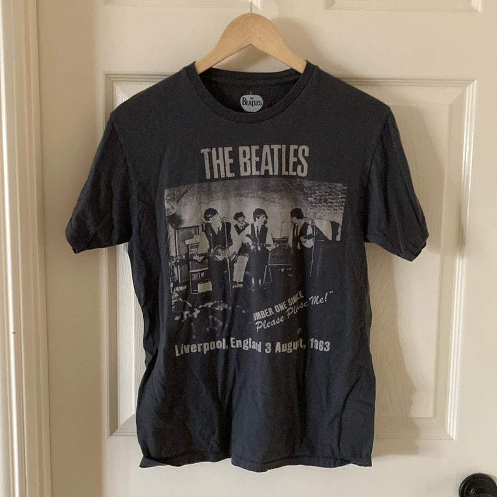 The Beatles Grey Graphic T-Shirt Liverpool 1963 100% Cotton Soft Unisex Small
